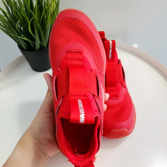 (Pre-loved) Skechers Slip-on Sneakers - Picture 9 of 11